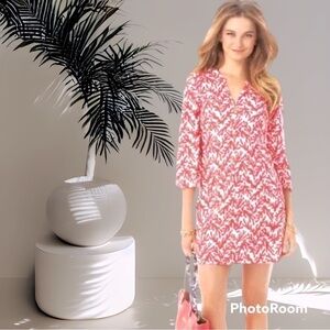 Lilly Pulitzer Valetta Island Coral Treasure quarter sleeves Terry V Neck dress